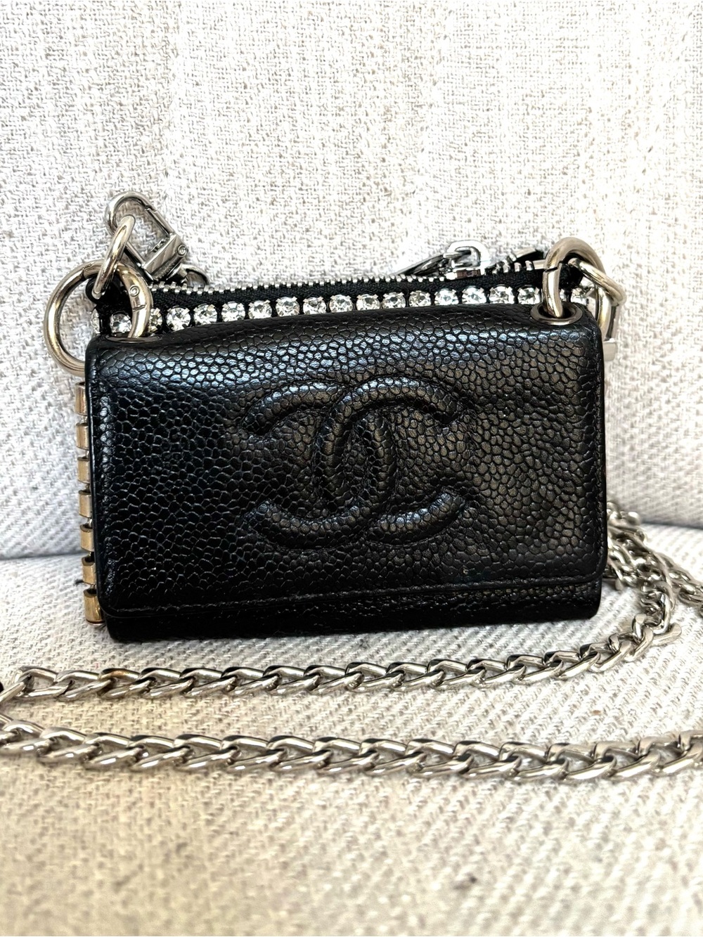 CHA-NEL CC Black Caviar Leather Key Wallet
